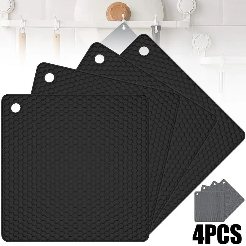 Bordmattor 4st Silicone Trivet Pot Holders Torkande mattan Hållbar sked Rest Flexibla värmebeständiga kuddar Multifuncti