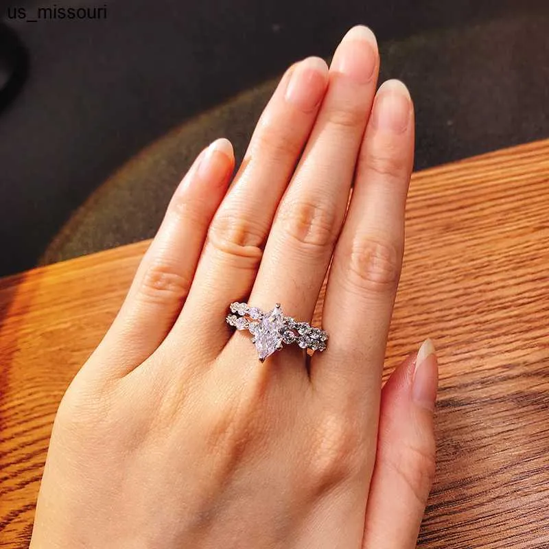 Marquise Simulated Moissanite Sterling Silver Engagement Ring_voghion.com