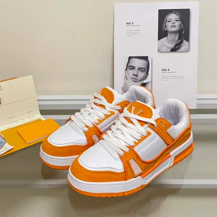 Ultra lightweight sneakers online