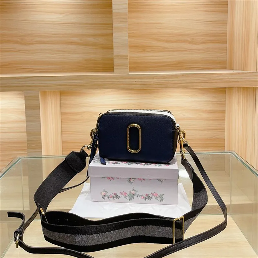 Designers Sacs bandouli re femmes Marque de luxe sac main sac bandouli re dame portefeuille simple polyvalent lettre en m tal sac de messager en