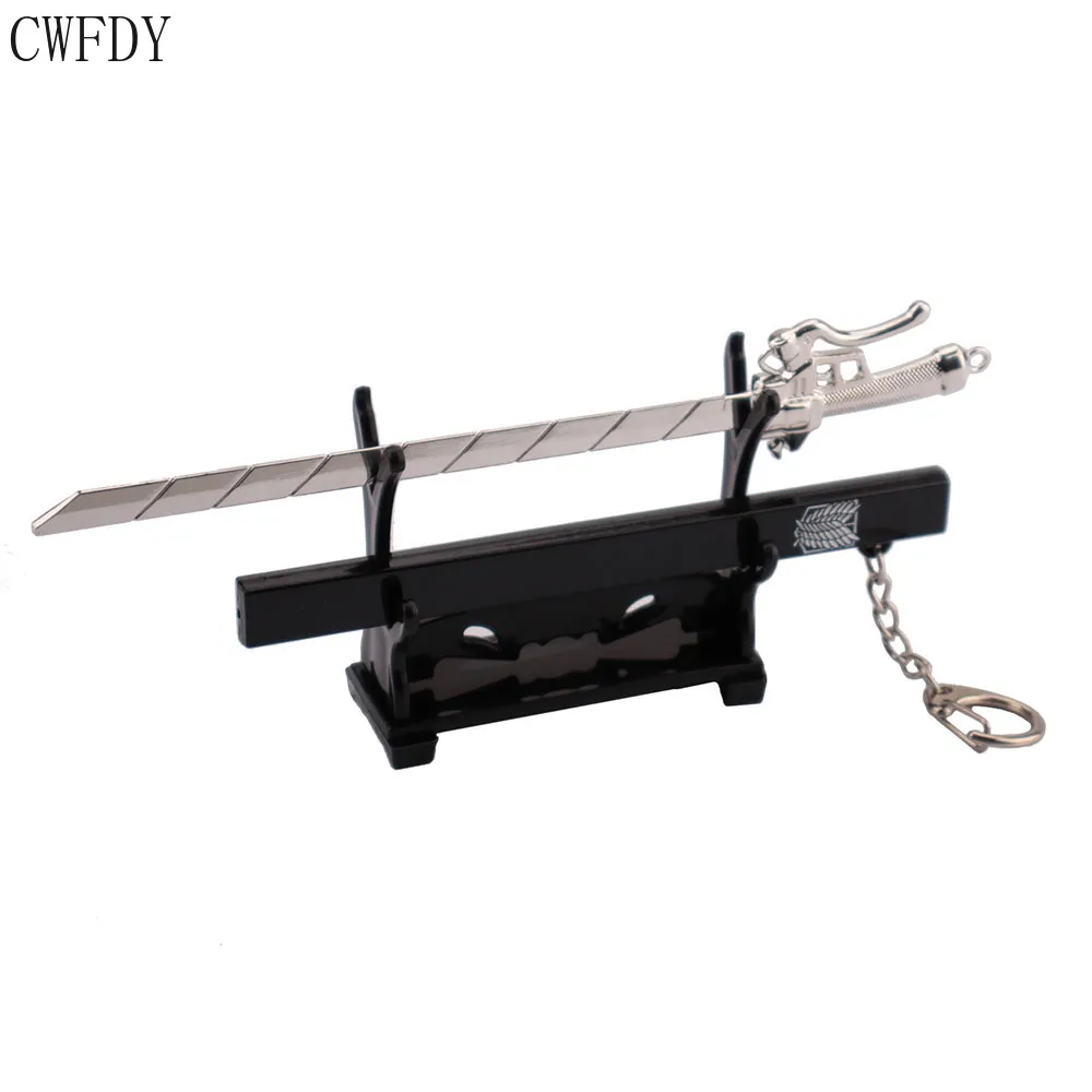 Attack på Titan Sword Keychain Anime Scout Regiment Shingeki No Kyojin Wings of Liberty Key Chain Metal Toys Chaveio Props Gifts