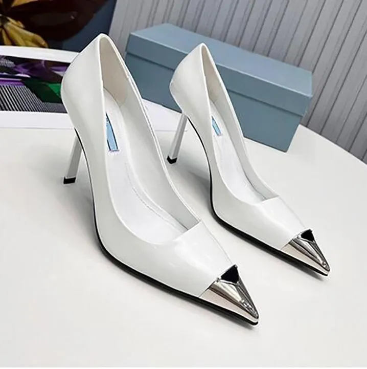 Fashion Dress Shoes bright leather sandal high heels low heel Black Brushed leather slingback pumps black white patent leathers Casual women shoes