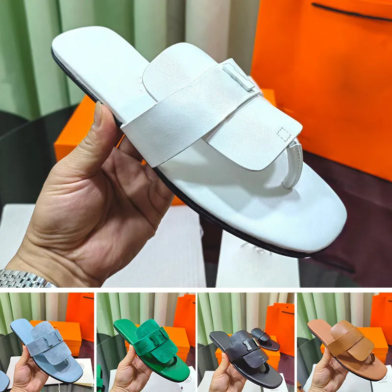 디자이너 슬리퍼 Galerie Sandal Women Sandal in Calfskin with Tone-on-톤 시그니처 파리 버클 최고 품질