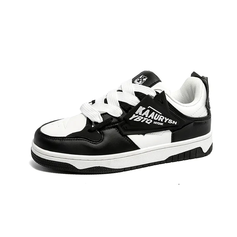 Summer Men's running shoes are lightweigh and comfortable.summers new thick sole small white and black shoes1 women's outdoor sports Men's Shoes