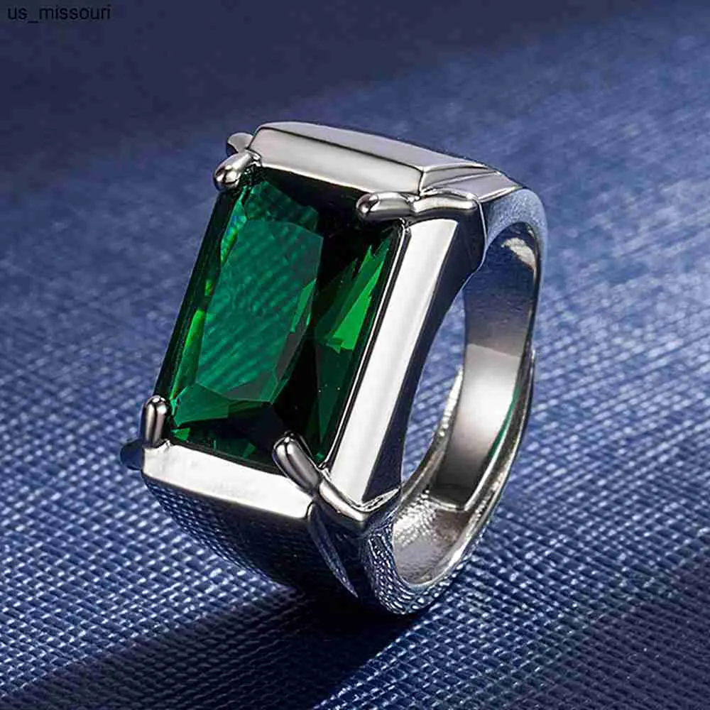 Anelli a fascia Quadrato Cristallo verde Smeraldo Topazio Pietre preziose Diamanti Anelli Bague per uomo Fasce per gioielli in oro bianco color argento Accessorio alla moda J230522