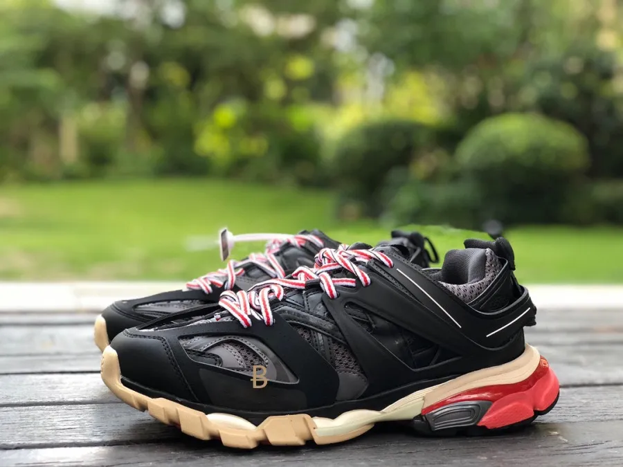 Red october trainers best sale