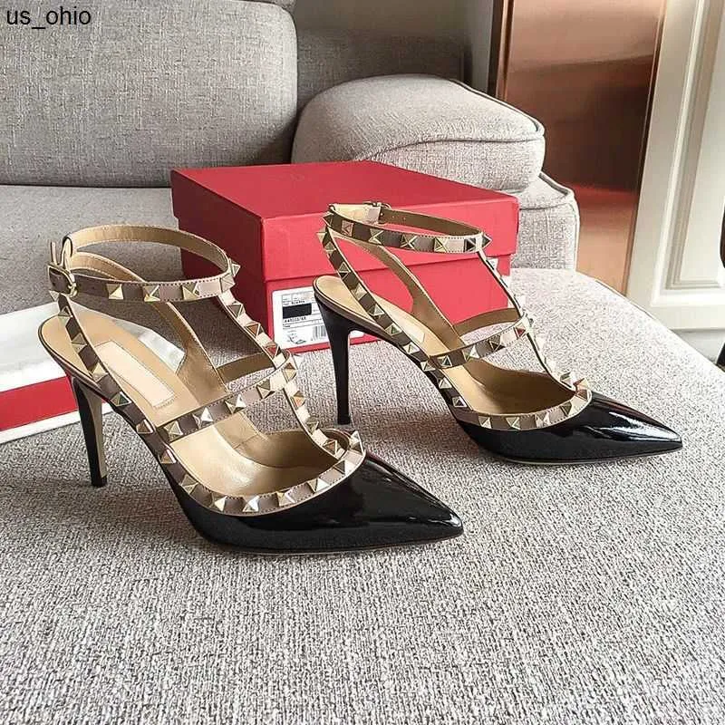 Sandali tacchi alti con plateau discount