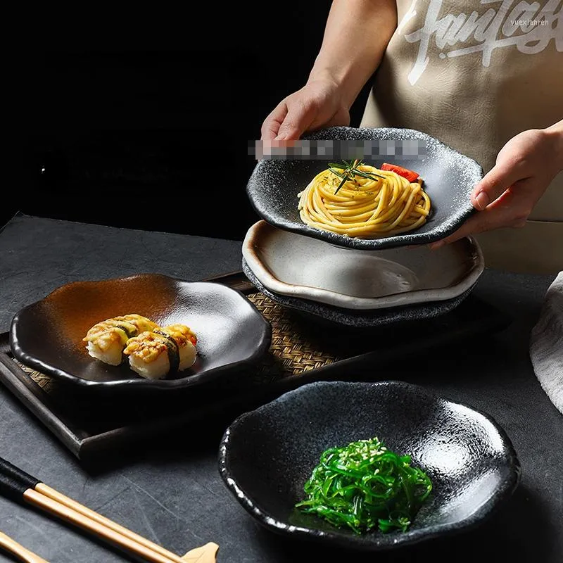 Assiettes Vaisselle Vaisselle En Céramique Ménagère Assiette Japonaise Créative Plat De Fruits Rond Plats À Steak Occidentaux Peu Profonds.