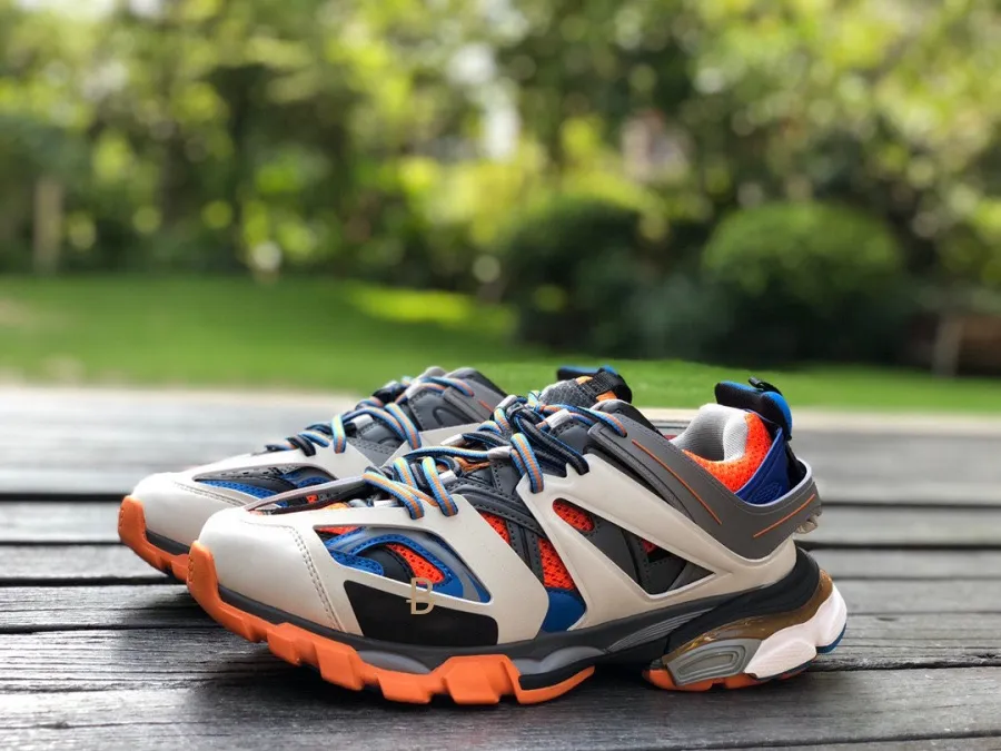 Balenciaga triple s tutti i colori shop