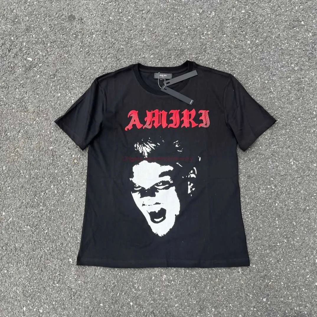 Designer Abbigliamento di moda Amires Tees Am Tshirt Mx Autonomous Amies Vampire Portrait Manica corta Luxury Casual Top Uomo Cotone Streetwear Abbigliamento sportivo in vendita