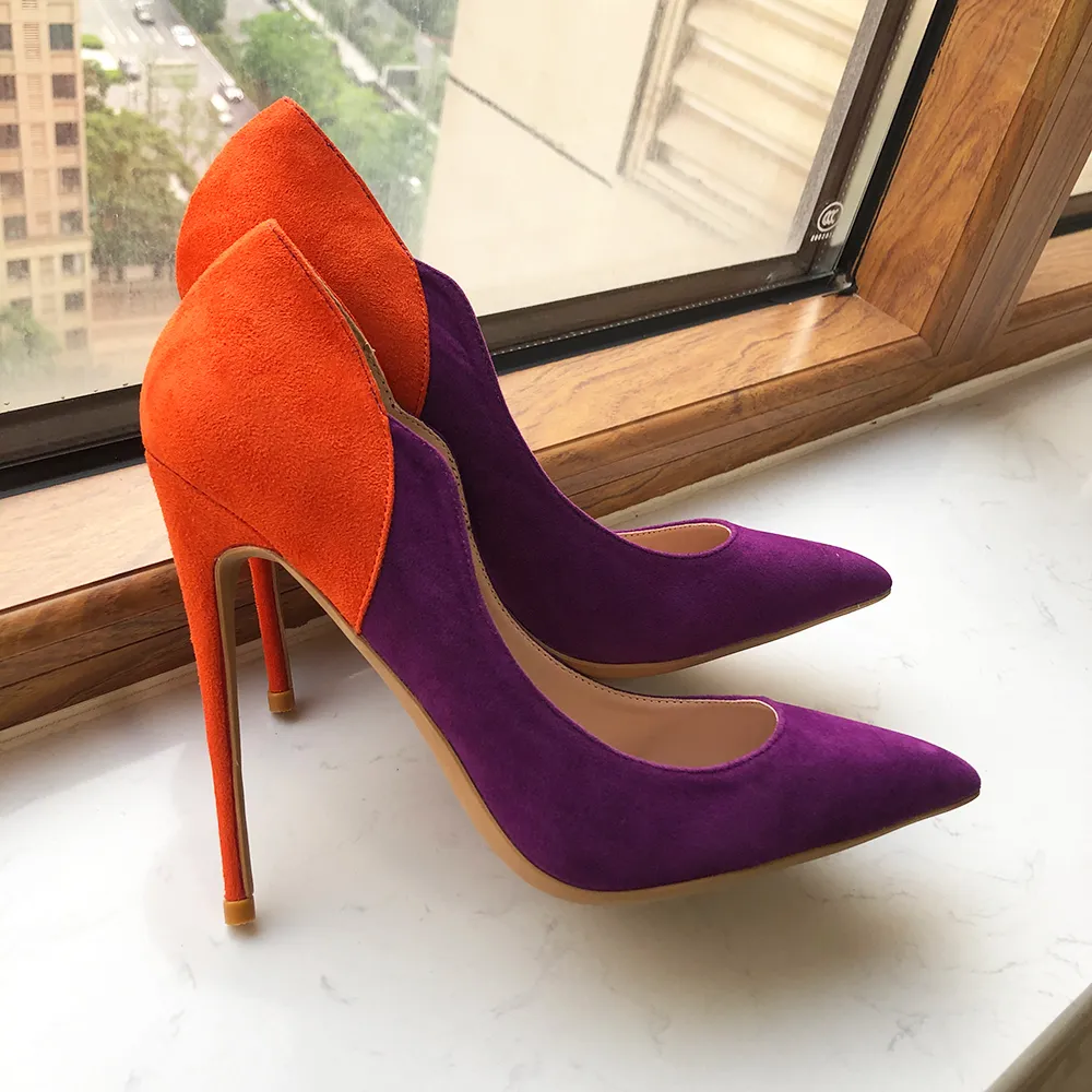Scarpe con suola rossa cristiane in camoscio viola Donna Scarpe con tacco alto eleganti a punta Louboutin Sandali con fondo rosso Taglio laterale a V