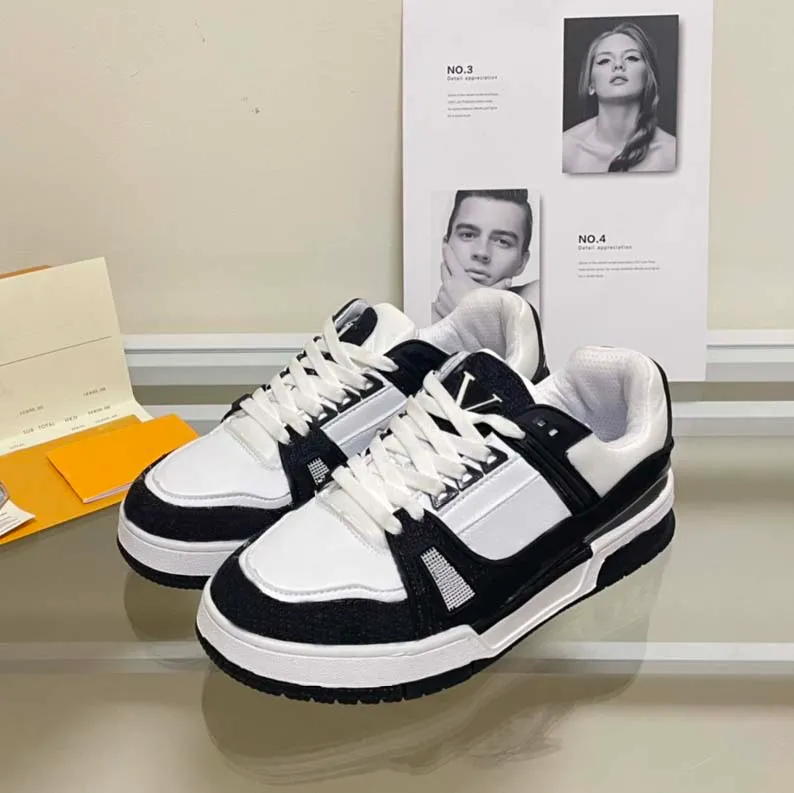 Ultra lightweight sneakers cheap