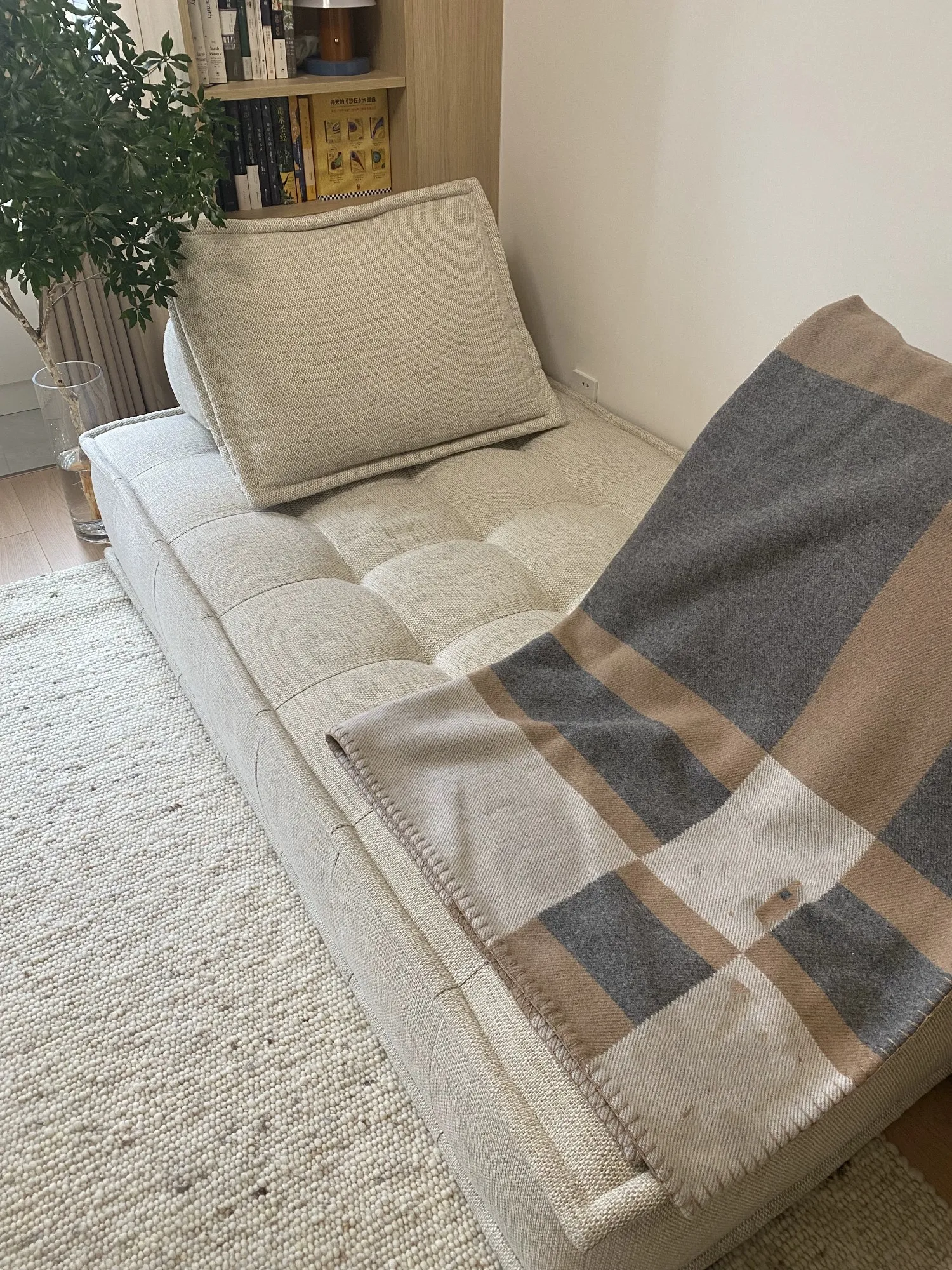 H and m home blanket best sale