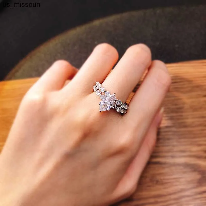 Marquise Simulated Moissanite Sterling Silver Engagement Ring_voghion.com
