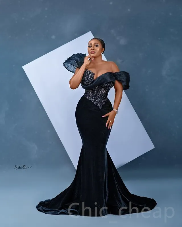 2023 AMVCA Aso Ebi Mermaid Velvet Prom Dress Beaded Stylish Evening Formal Party Second Reception Birthday Engagement Gowns Dress Robe De Soiree ZJ298