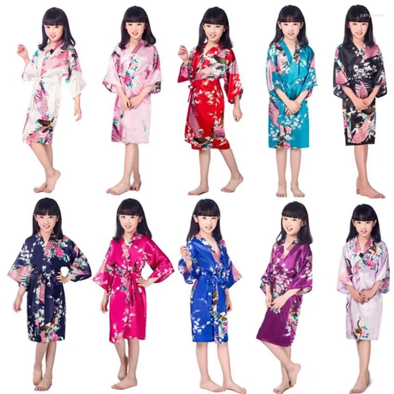 Abbigliamento etnico 11 Colori Pigiama giapponese per ragazze Kimono Stampa tradizionale Pavone Abito da notte allentato sottile Bambini Stile giapponese Yukata Robes