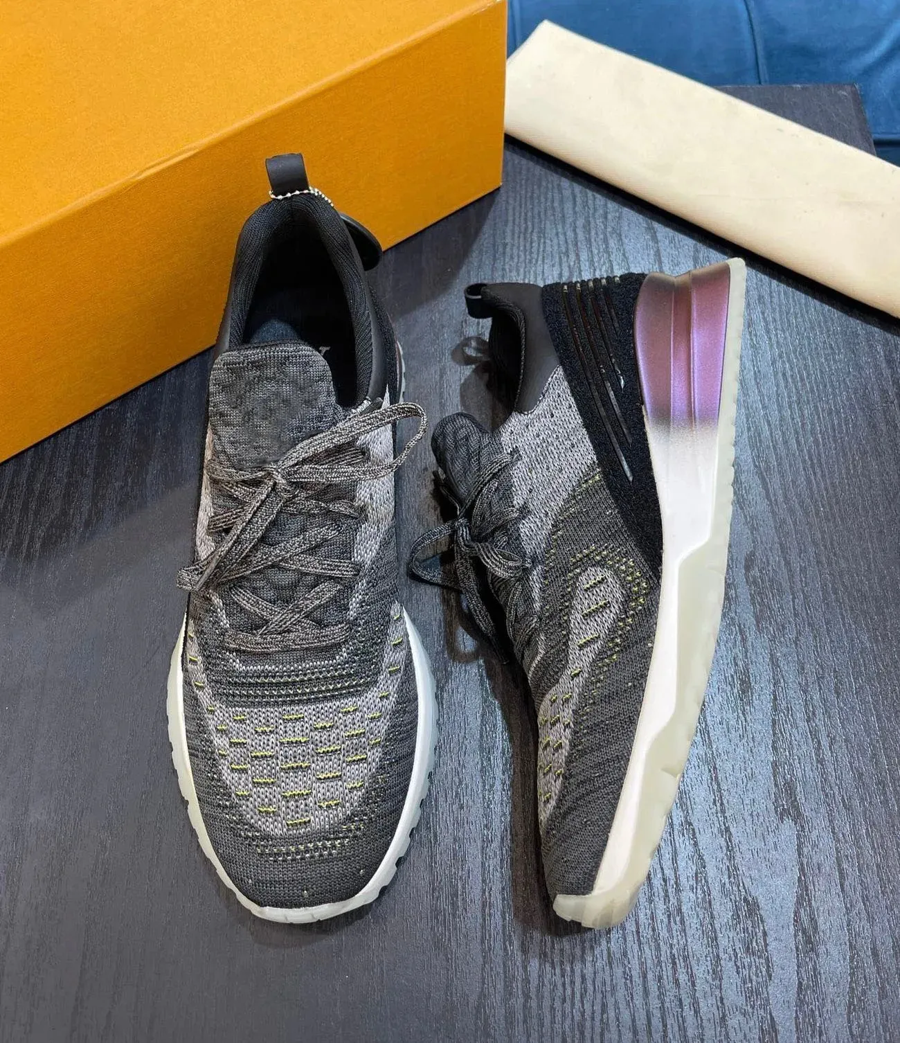 Vnr trainers deals