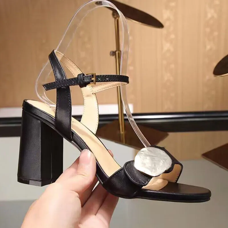 Comfortable black sandals for work hotsell