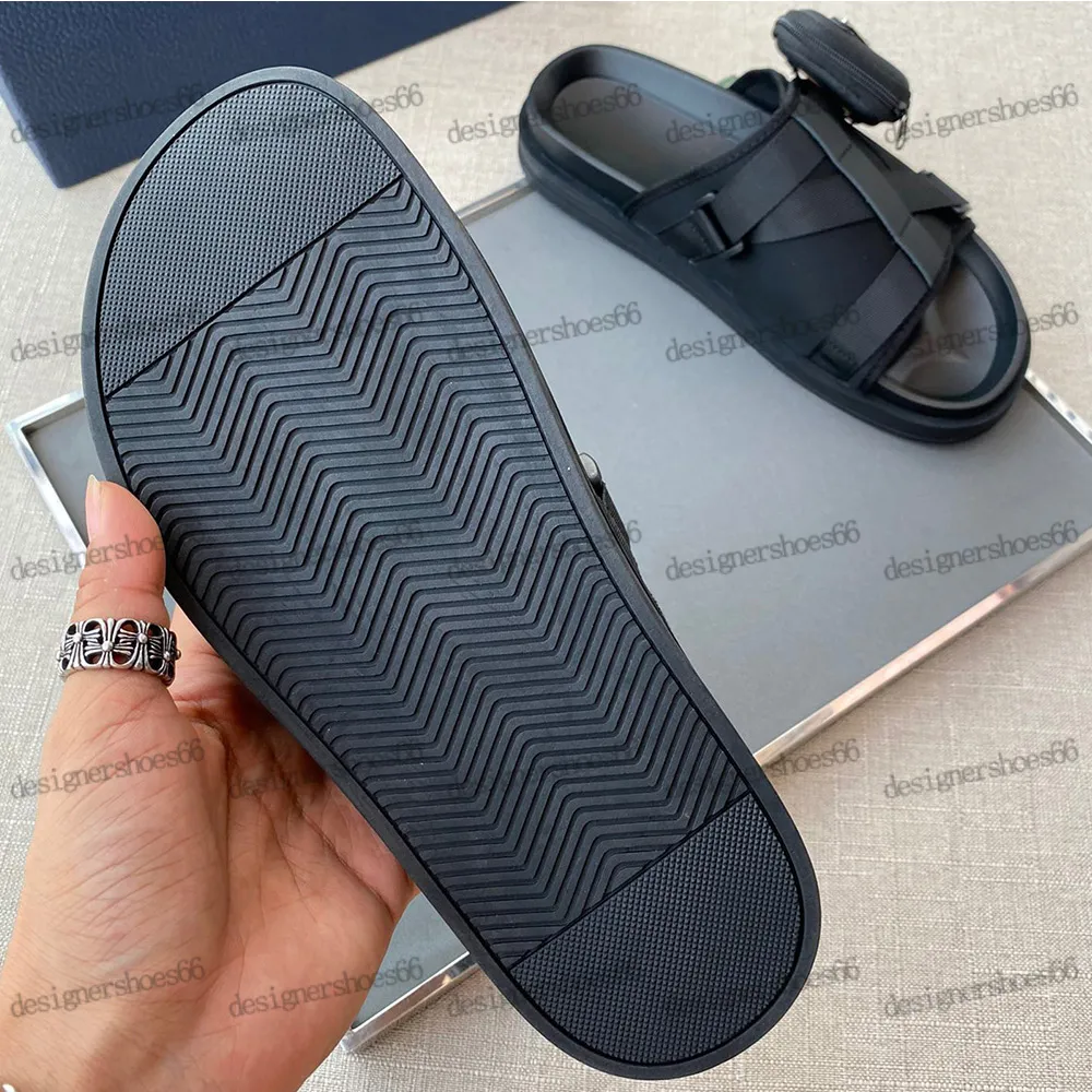 Branded sandals for mens under 1000 discount