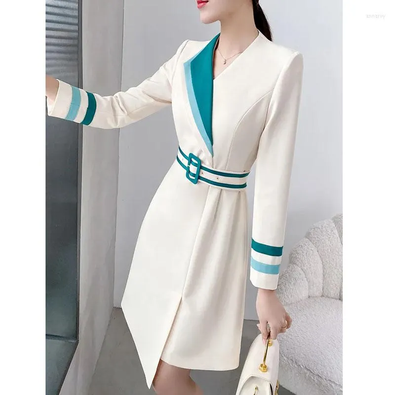 Casual Dresses Elegant Ladies Dress Windbreaker Design Spring Splice Apricot Color Suit Kvinnlig midjeband Trenchock Kvinna