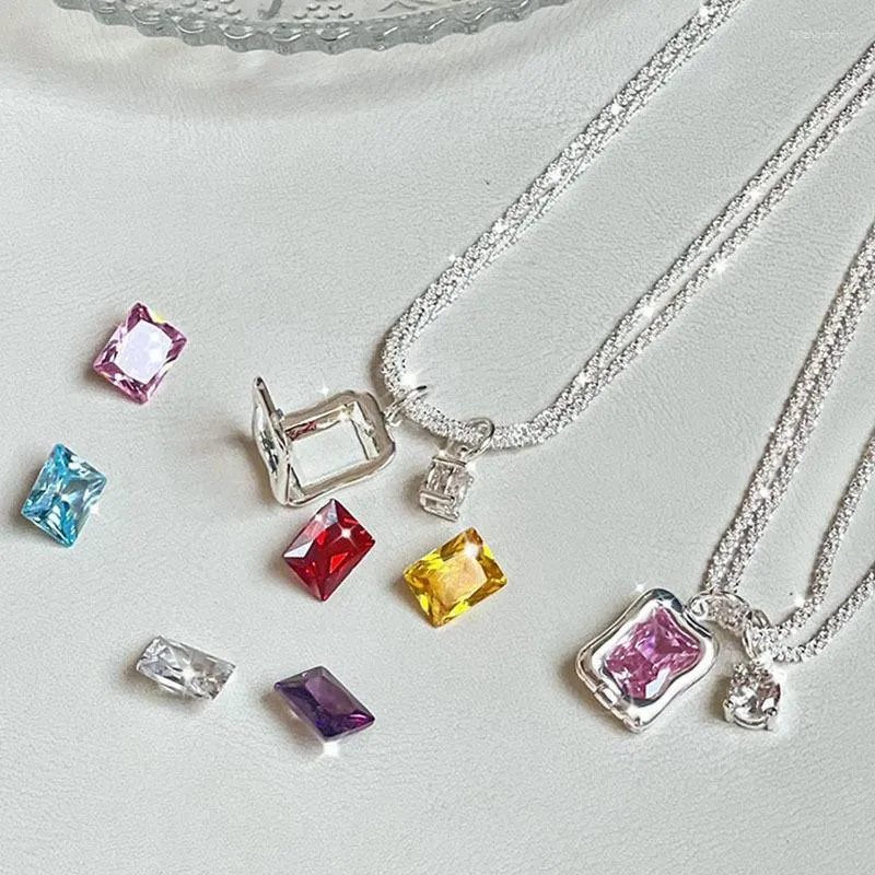 Les chaînes Super Flash Square peuvent être remplacées par 6 types de collier de pierres précieuses colorées N Wear Method Bijoux de chaîne de clavicule féminine