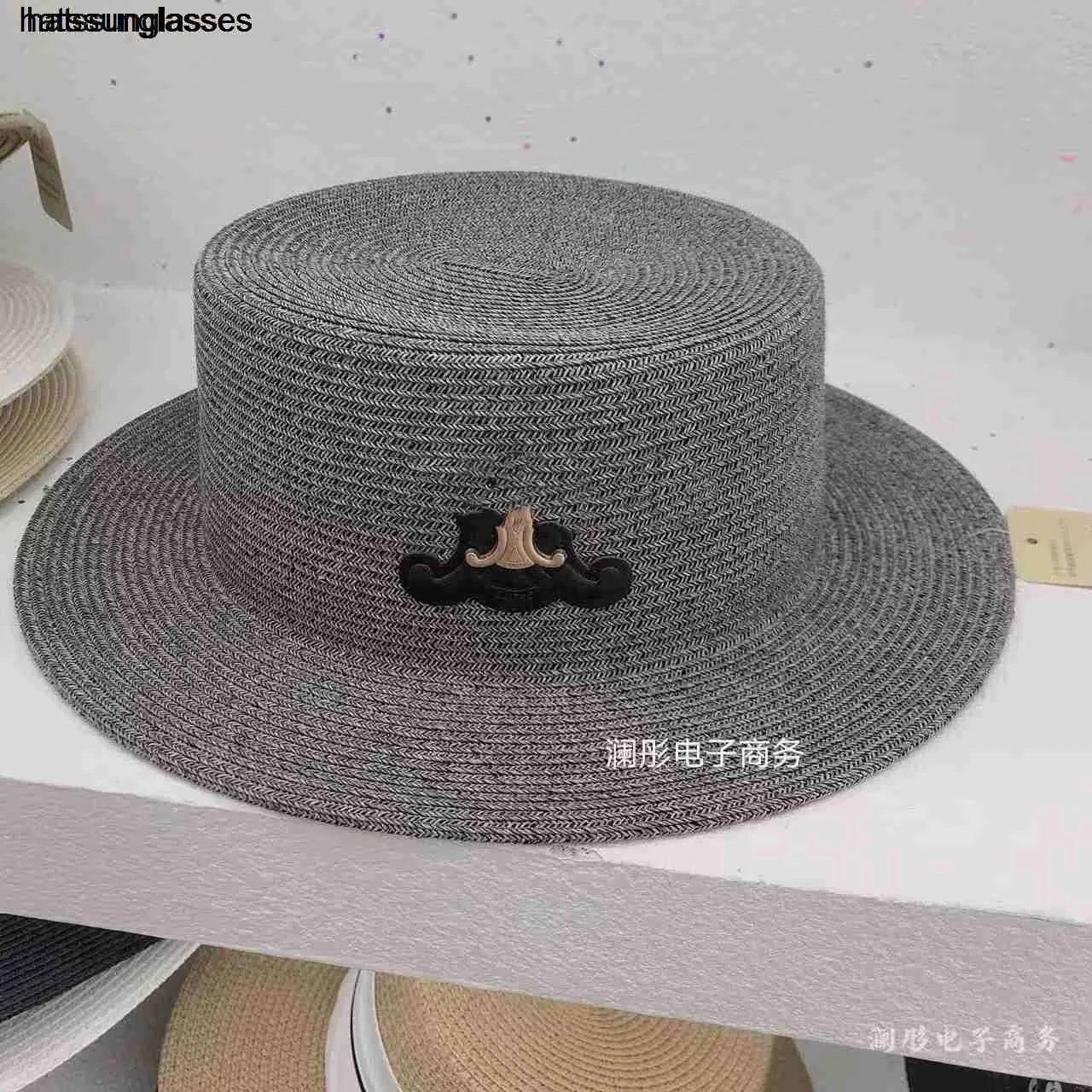 2023 French Flat Top Straw Hat Summer Fine Straw Sticked Flat Edge Top Hat Touring the Beach Sunscreen Sun Hat For Women