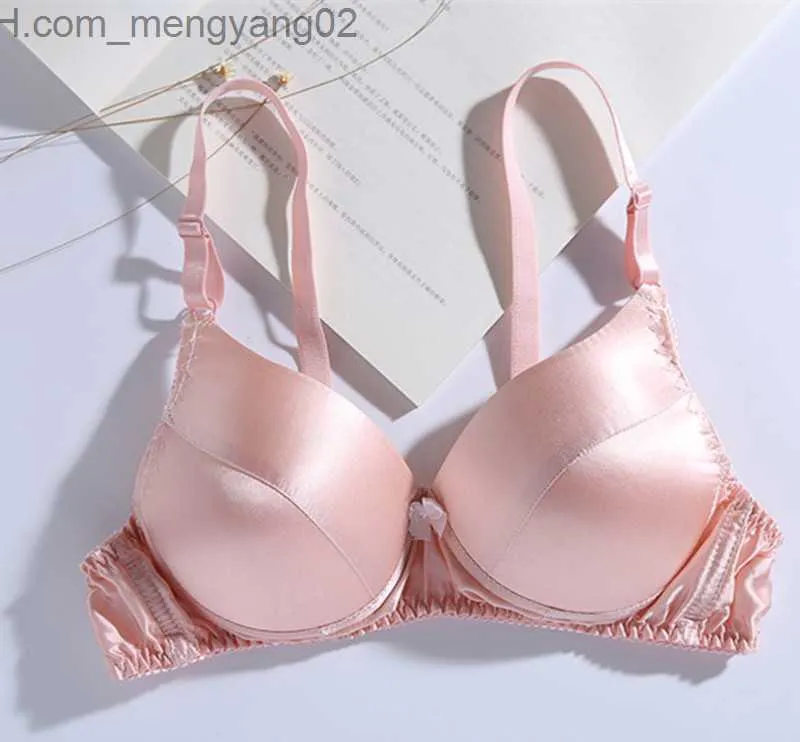 Mulberry Silk Double Sided Silver Bra Comfortable & Breathable For Spring/ Summer Plus Size No Steel Ring Included T230522 From Mengyang02, $7.32