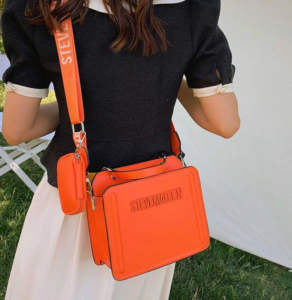 유명한 디자이너 어깨 가방 체인 크로스 바디 토트 여성 클래식 핸드백 지갑 고급 쇼핑 지갑 캐주얼 용량 핸드백 패션 가방 2023