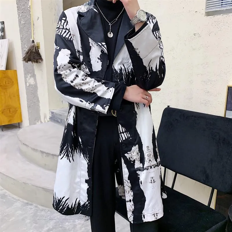 メンズトレンチコート黒と男性の白い印刷コートストリートウェアファッションヒップホップカジュアルジャケット秋のアウターウェアオーバーコートアブリゴラルゴホンブル