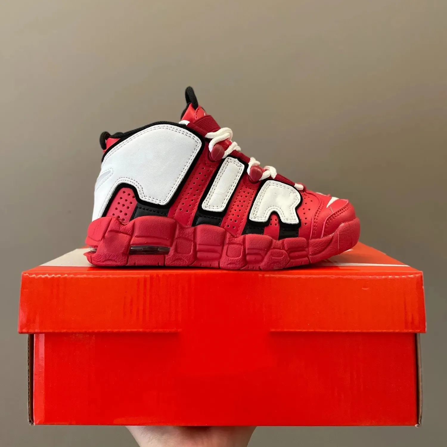 Scottie pippen trainers hotsell