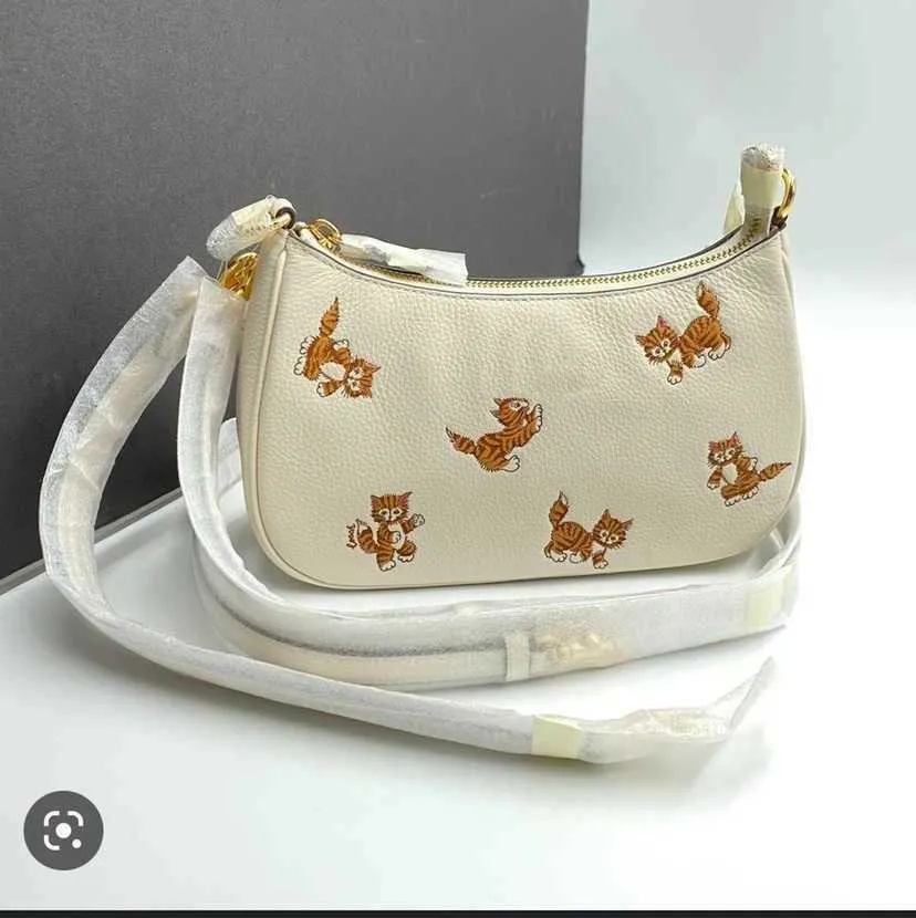 Cute Cat Underarm Tote Bag Designer Bags Print Armpit Shoulder Bags Small Mahjong Bag Lychee Grain Cowhide Purse Handbag 230420 From 73 41 DHgate