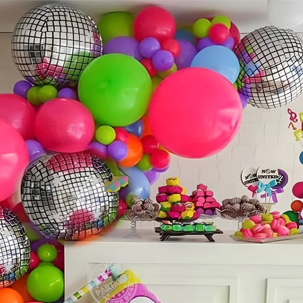 DIY Hippity Hop Easter Balloon Garland, Easter Party