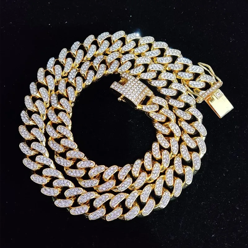 DHgate.com:3D Tiger Pendant Necklace with 13mm Crystal Cuban