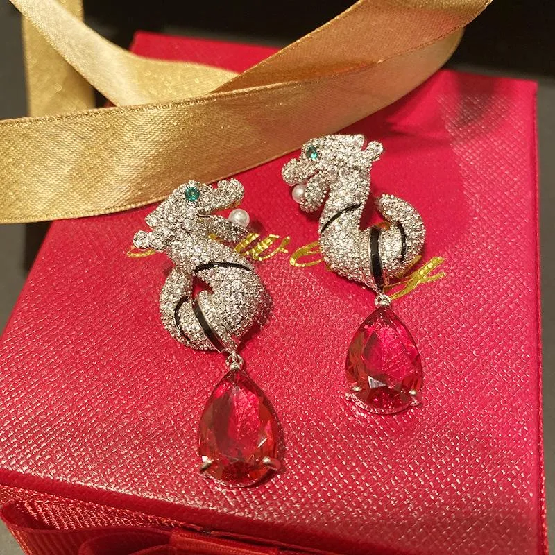 Noeud chinois luxe Zircon Dragon Lion léopard couleur argent pour femmes boucles d'oreilles haute qualité tempérament personnalité cadeau de vacances