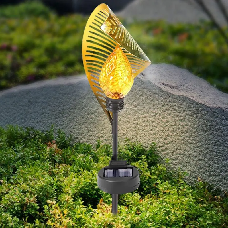 Gräsmattor LED Solar Light Metal Hollow Leaf Outdoor Waterproof Garden Stakes Yard Art For Home Courtyard Decoration