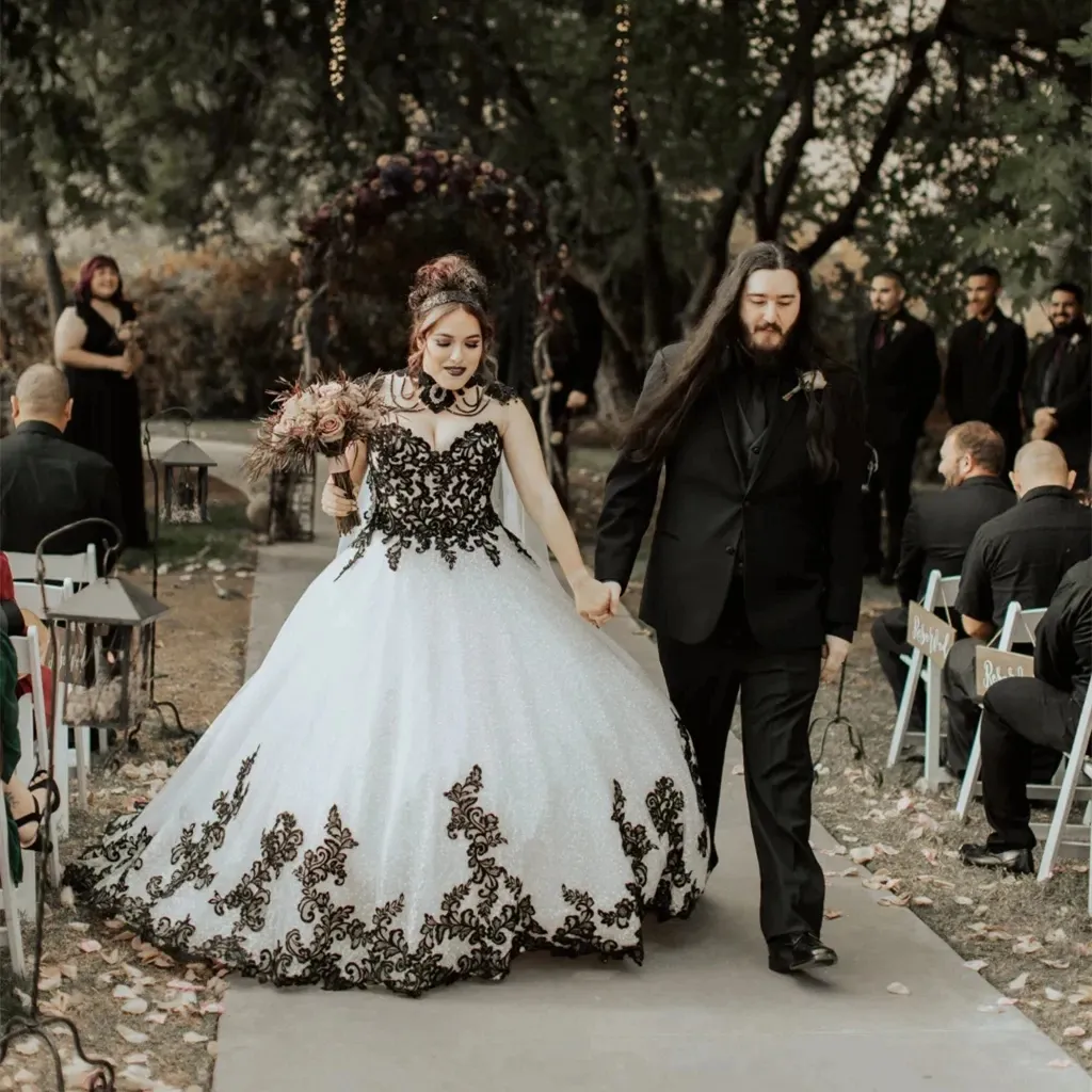 Plus size black and white formal gowns 2025