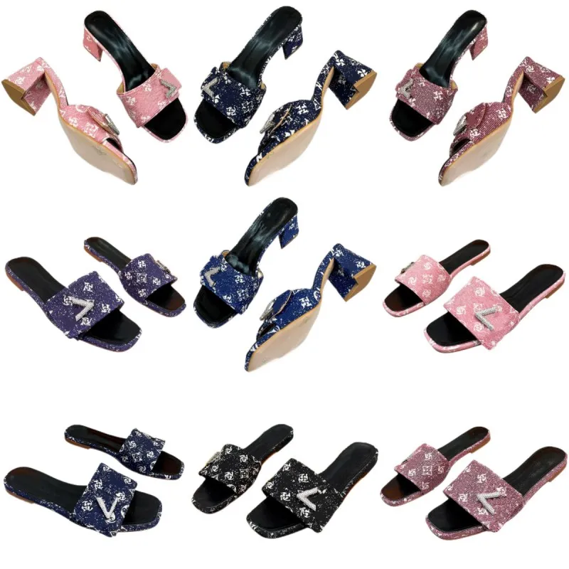 Slippers diamond letter high heels luxury women's sandals classic brand designer shoes chunky heel beach shoes open toe party shoes summer outdoor non slip shoes