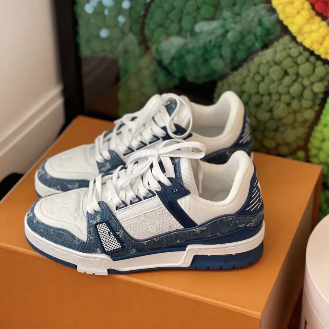 New designer sneakers store
