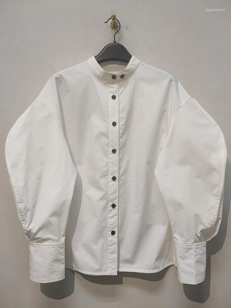 Women's Blouses 2023 Vintage Single Breasted Lantern Sleeve Spring Women Shirts Oversized Cotton White Blouse Femme Tops Camisas De Mujer