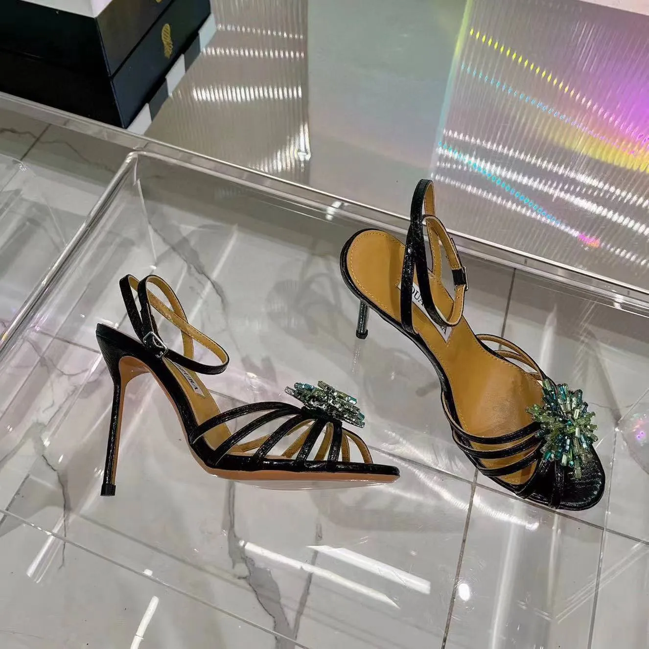 aquazzura ultimi sandali firmati per donna tacchi raso moda sexy donne abito da sposa scarpe cristallo strass impreziosito tacco a spillo cinturino alla caviglia sandalo