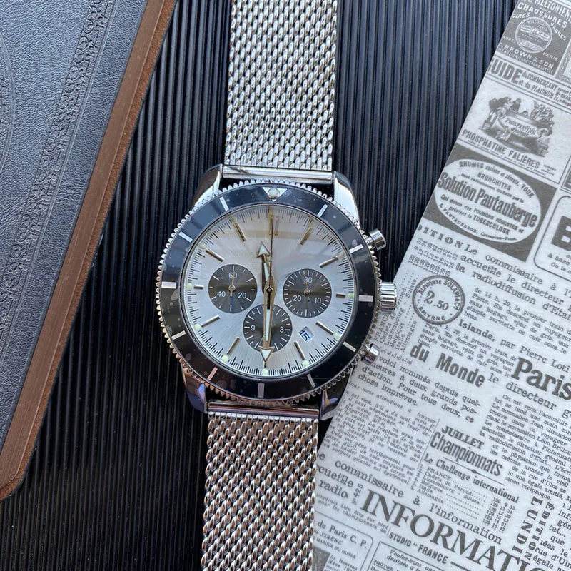 Qualité Montres De Luxe Pour Hommes: Montre Élégante De Mouvement