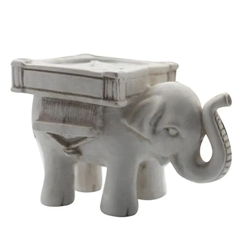 Candle Holders Lucky Elephant Resin Retro Creative Small Candlestick Birthday Wedding Party Gift Home Decoration Craft Gifts Ornamen Dhq51