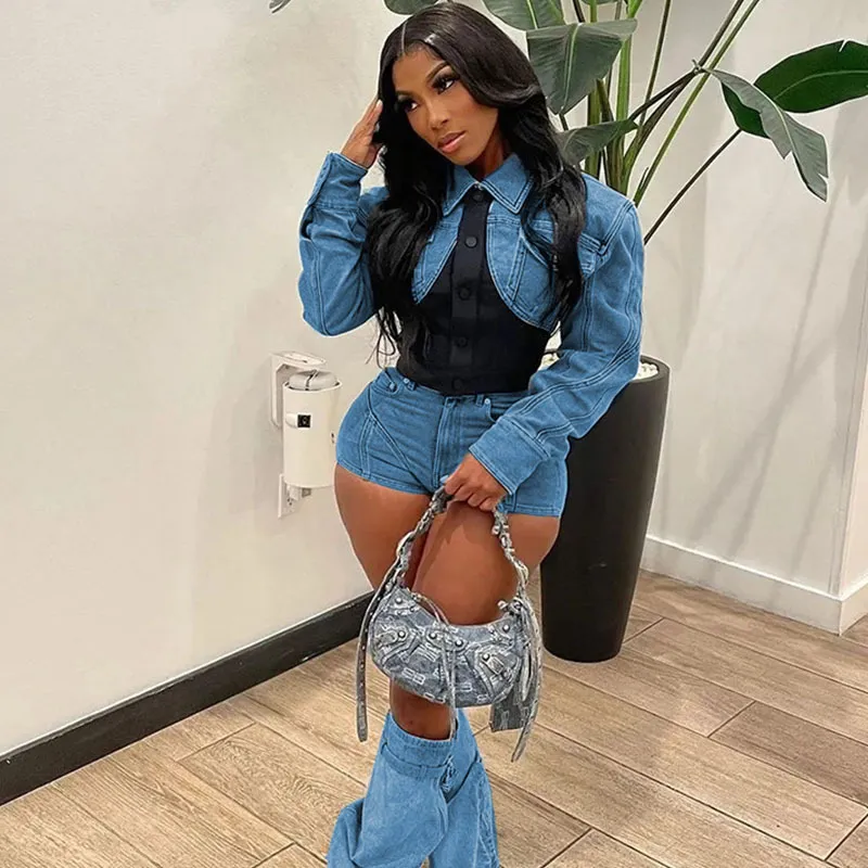 Jean club outfits online