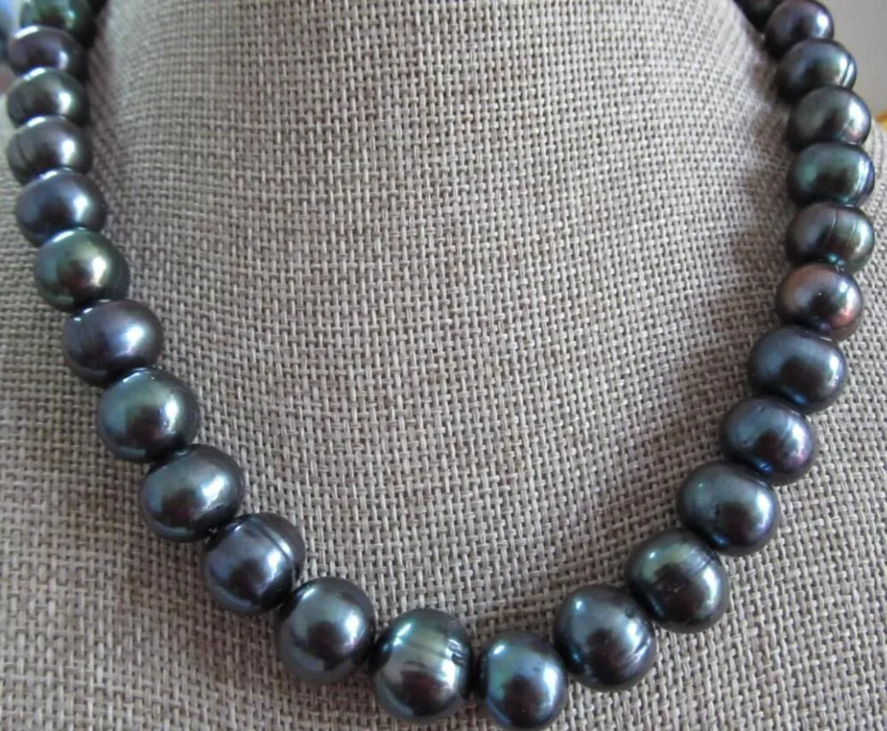 Halsketten 18"9~10mm natürliche schwarze Tahiti-Perlenhalskette