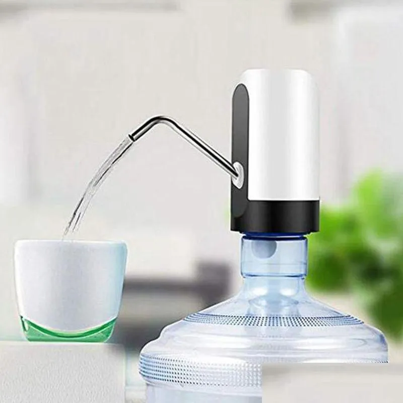 その他のキッチンツール電気飲料水ボトルポンプUSB充電ポータブル家庭用マティックウォーターズポンプディスペンサースイッチ13.5x9x8 DHLEC