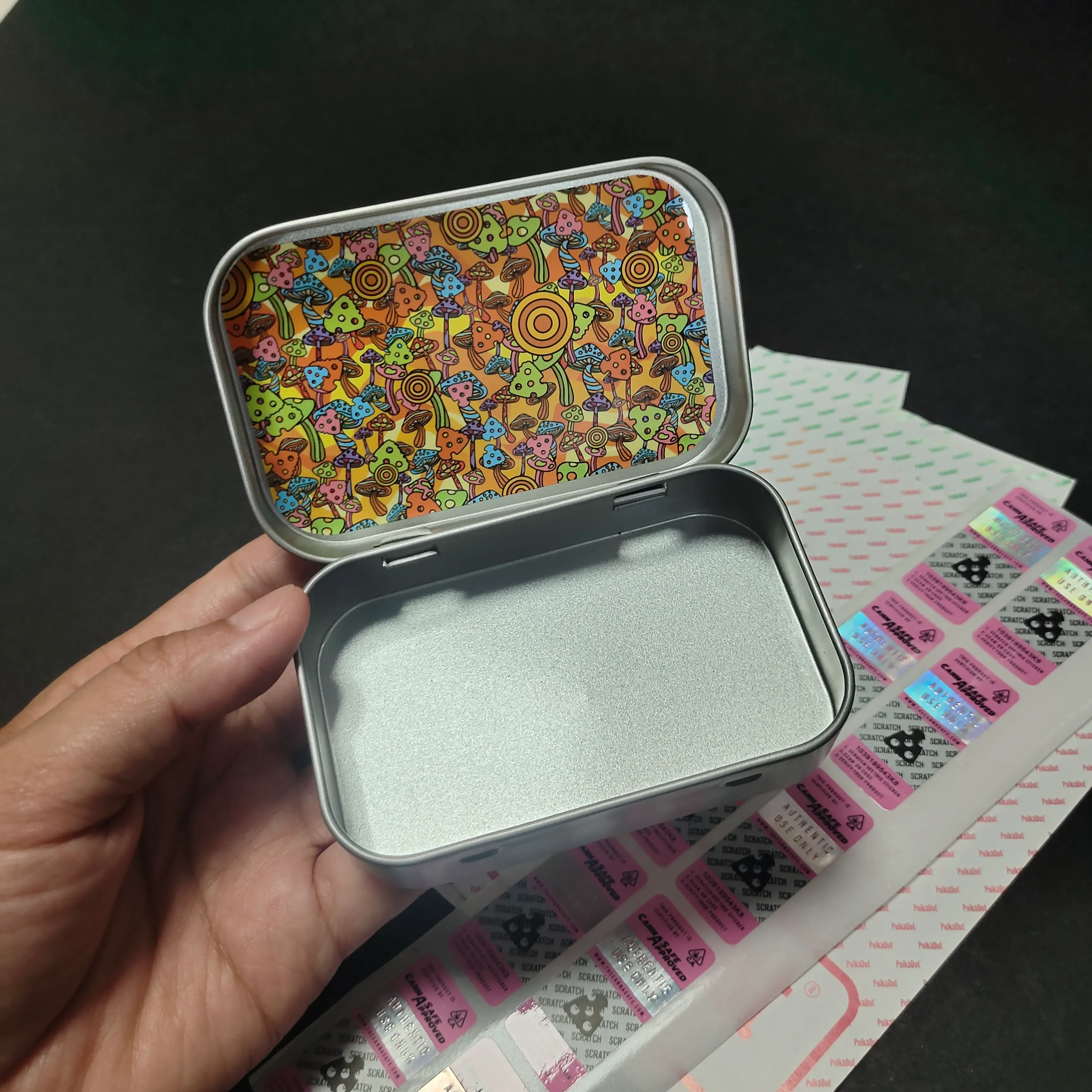 Wholesale Retro Mini Tin Tin Box Compact Rectangular Candy