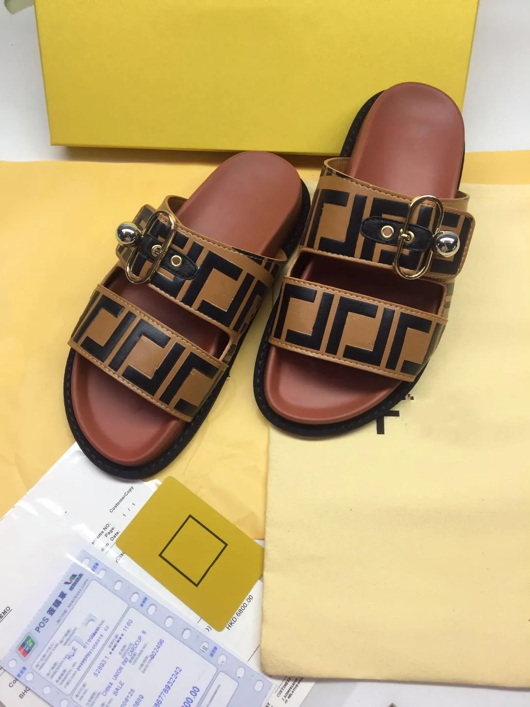 Fendi female slippers shop