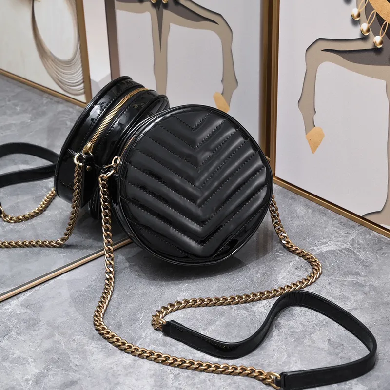 Mini Round Bag Women Handbags Crossbody Bags V Quilted Bag Circular Caviar Patent Leather Designer Luxury Women Shoulder Bags Clutch Purse Classic Letters Hardware