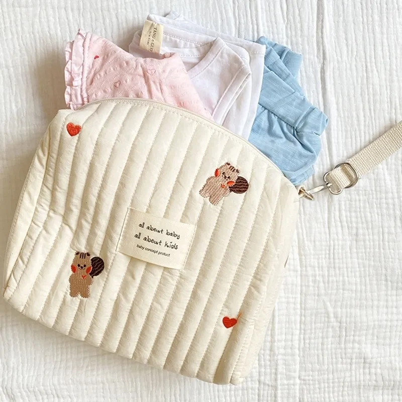 Multifunctional Bear Embroidered Bear Diaper Bag For Mom Stroller Organizer Nappy Nursing Travel Makeup Pouch From Pang08 8.74 DHgate.Com