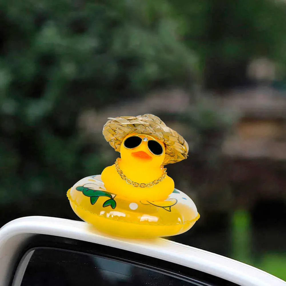 5PCS Rubber Duck Car Decorations With Hats - Cute Squeaky Dashboard Ducks